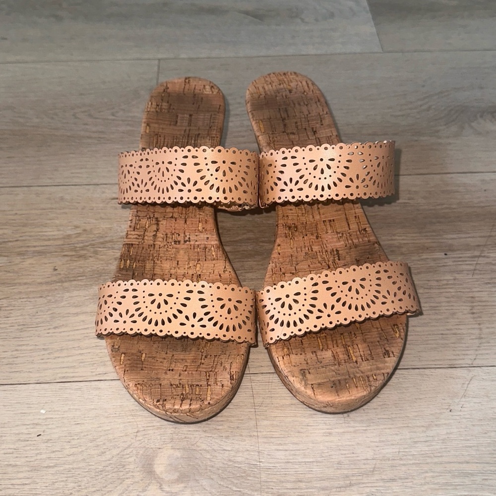 Women's Tan Sandals